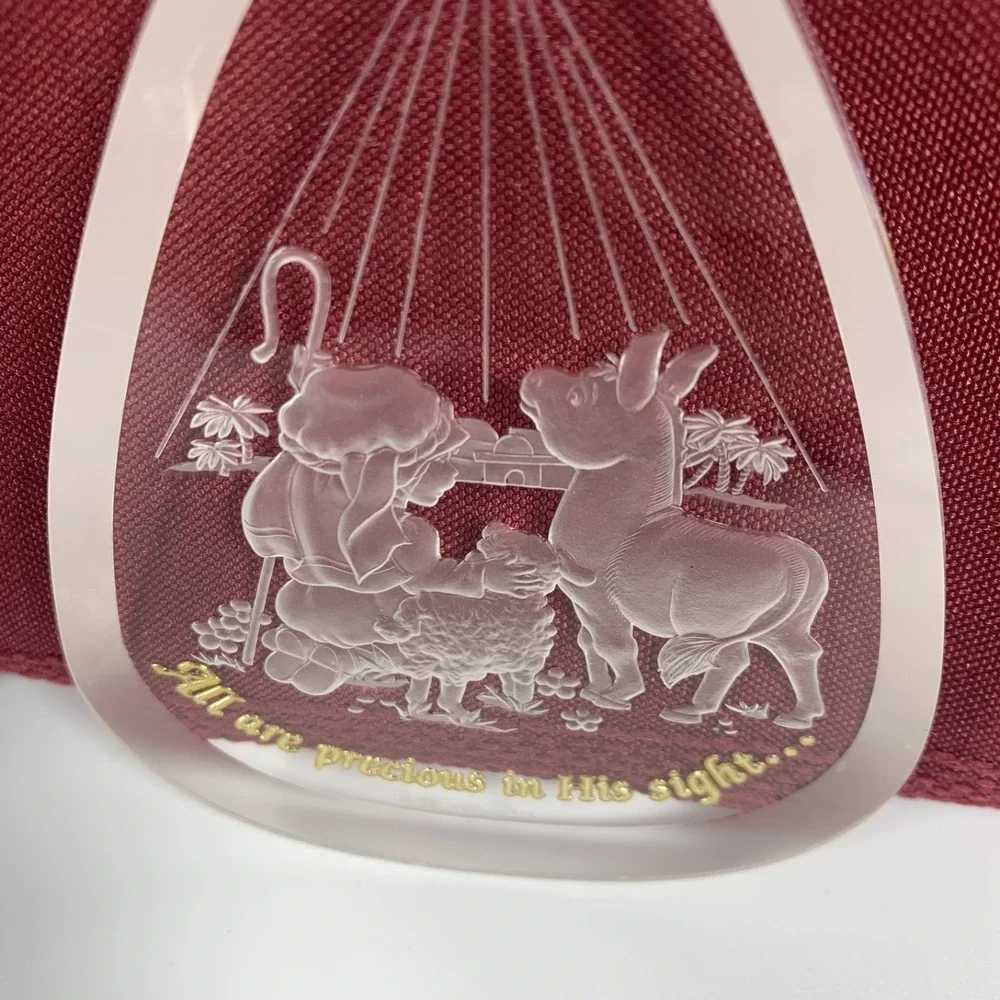 Hallmark 1984 Vintage  Light Up Ornament- 